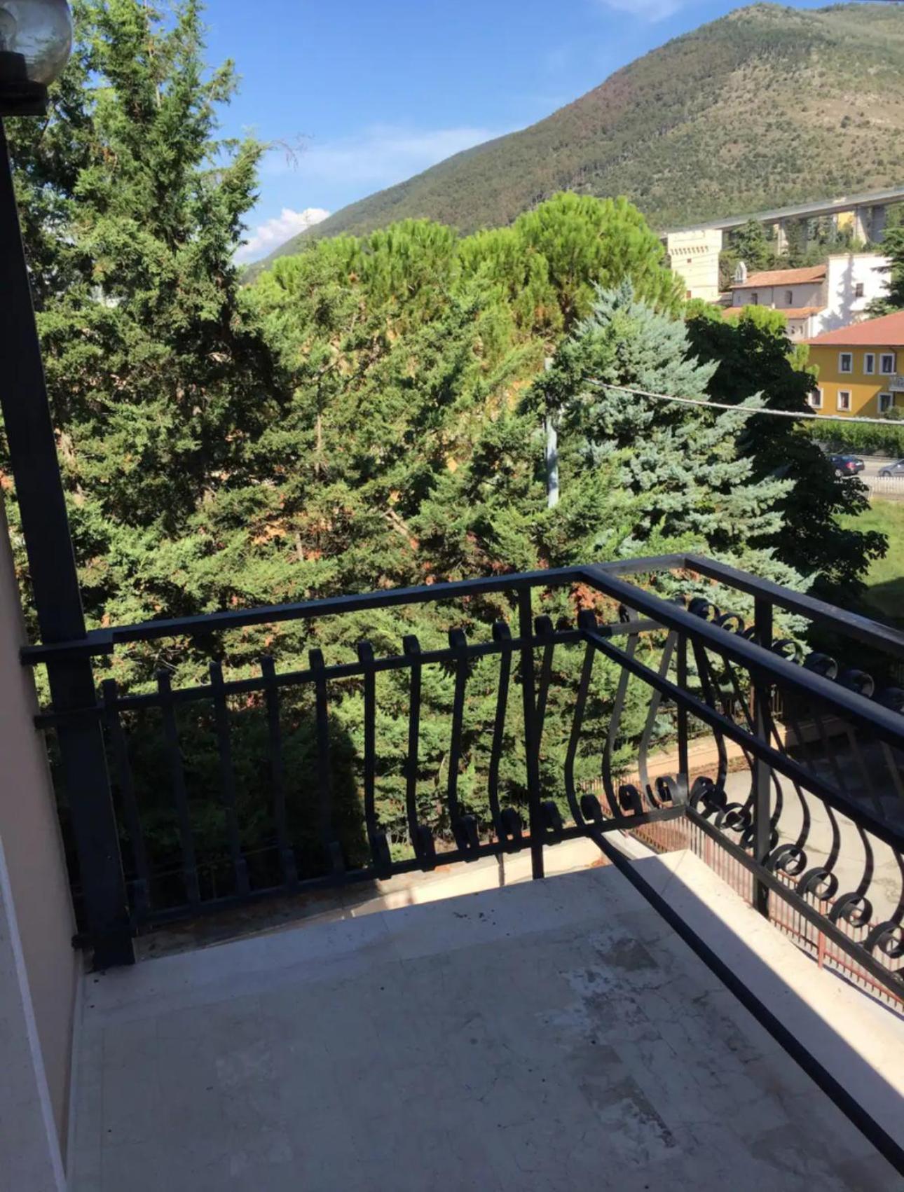 Corno Piccolo Cozy Home In L'Aquila City Center Luaran gambar