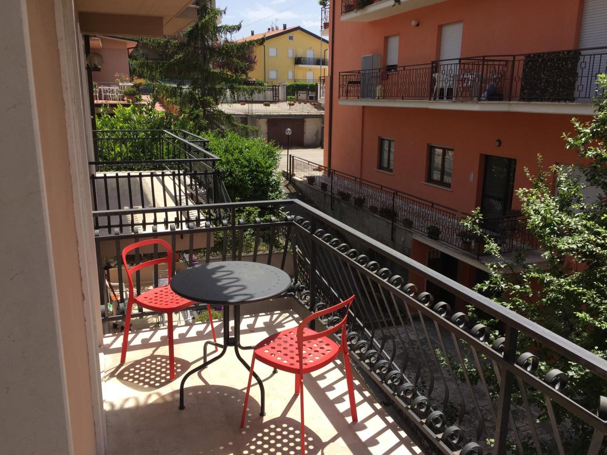 Corno Piccolo Cozy Home In L'Aquila City Center Luaran gambar